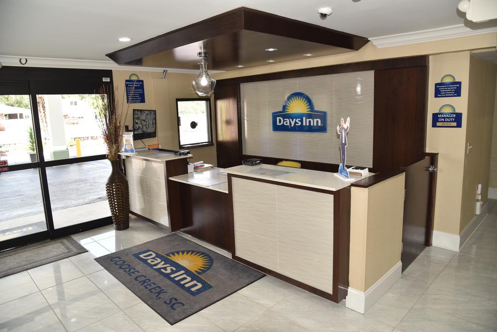 Days Inn By Wyndham Goose Creek North Charleston Extérieur photo